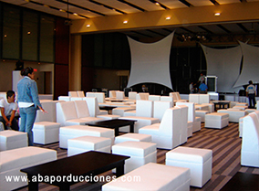 RENTA DE UNIFILAS PARA FIESTAS